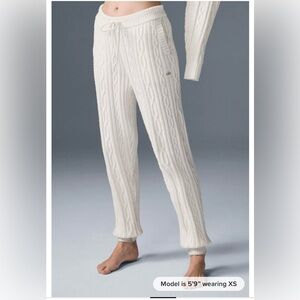 ALO Yoga Ivory Cable Knit Lounge Pants